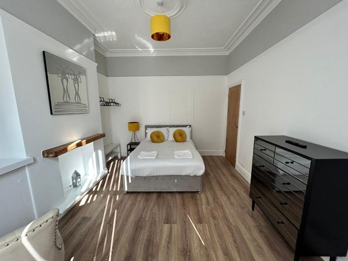 Westview House By Sasco Apartments Μπλάκπουλ Εξωτερικό φωτογραφία